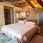 Holiday home Vecchio Forno Only Adult, Luxury, History, Comfort Fiorenzuola di Focara