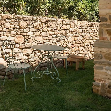 Vecchio Forno Only Adult, Luxury, History, Comfort Дом отдыха Fiorenzuola di Focara