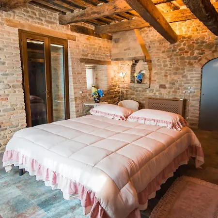Dom wakacyjny Vecchio Forno Only Adult, Luxury, History, Comfort Fiorenzuola di Focara