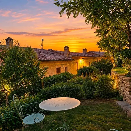 Vecchio Forno Only Adult, Luxury, History, Comfort Fiorenzuola di Focara
